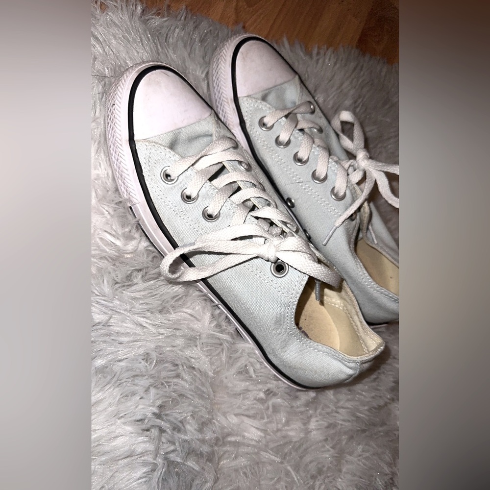 Light blue size 7